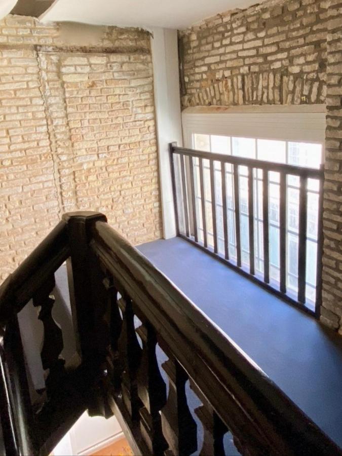 Sur Le Port De Plaisance - Proche Et Centre Appartement