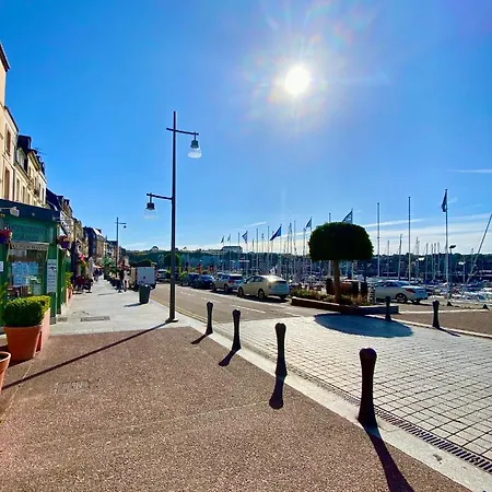 Sur Le Port De Plaisance - Proche Plage Et Centre Dieppe Exterior photo