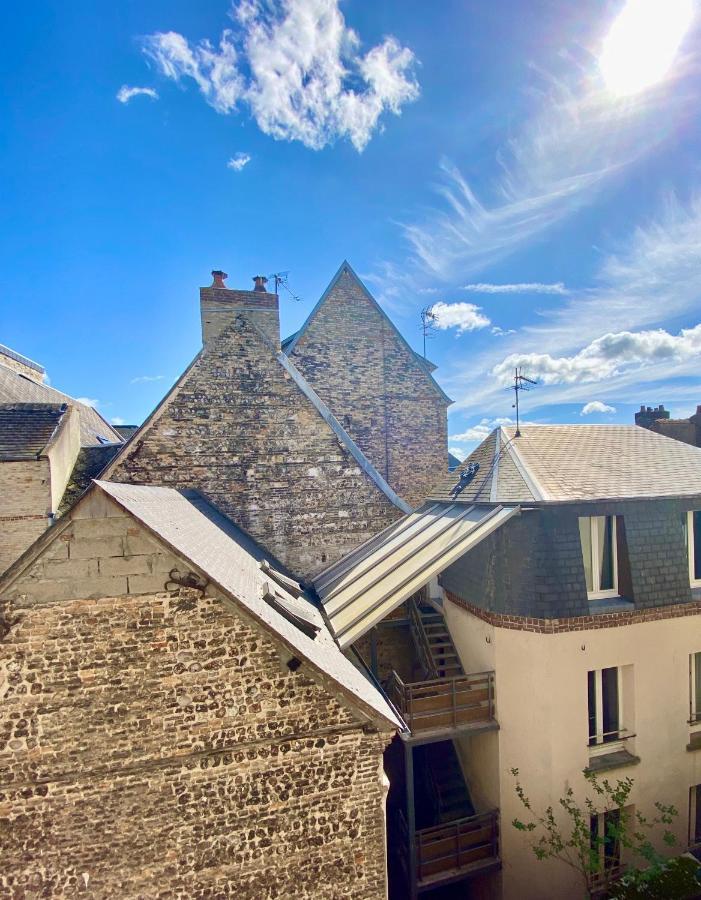 Sur Le Port De Plaisance - Proche Et Centre Apartment *